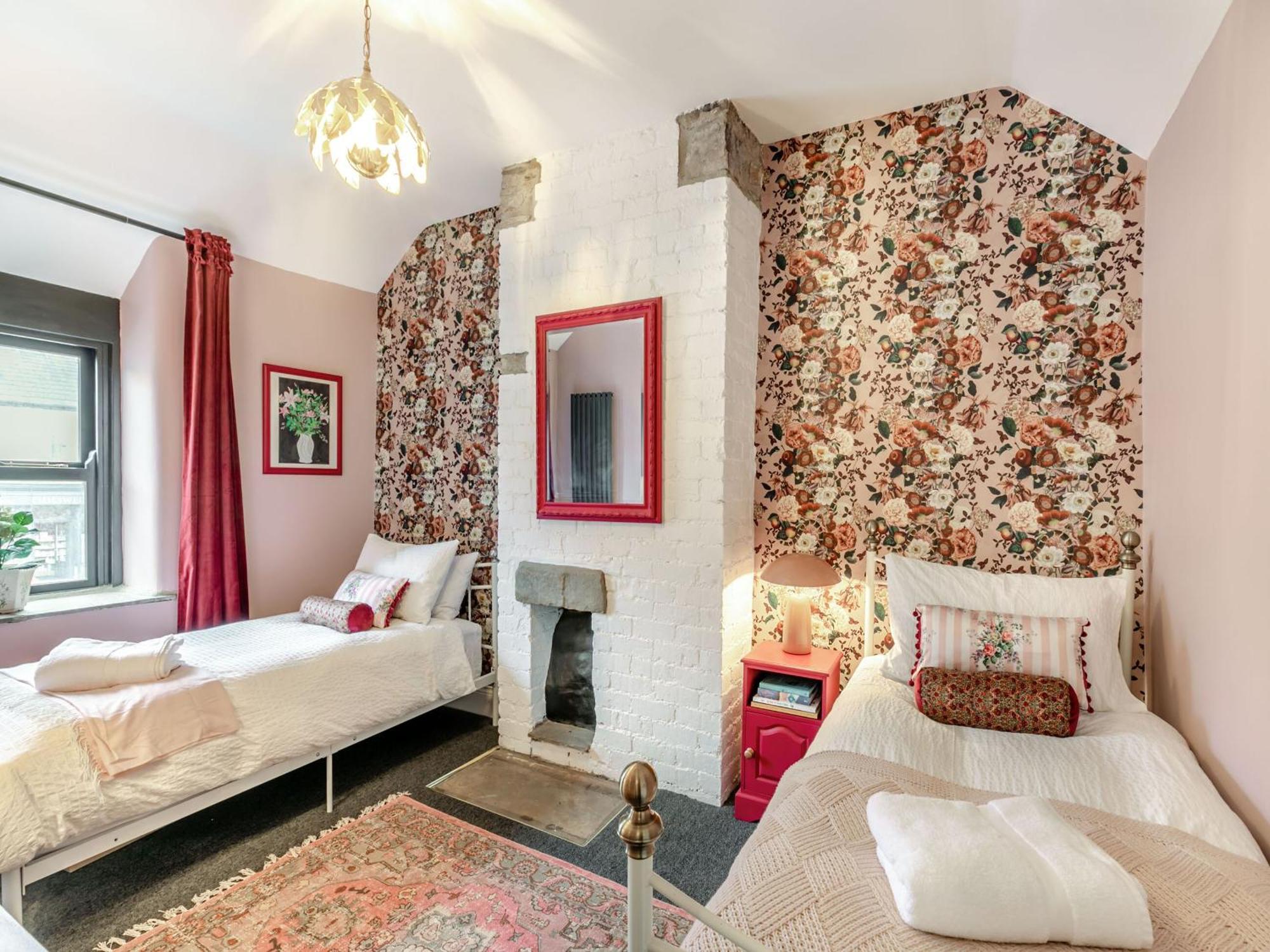Verona House Tideswell Exteriér fotografie